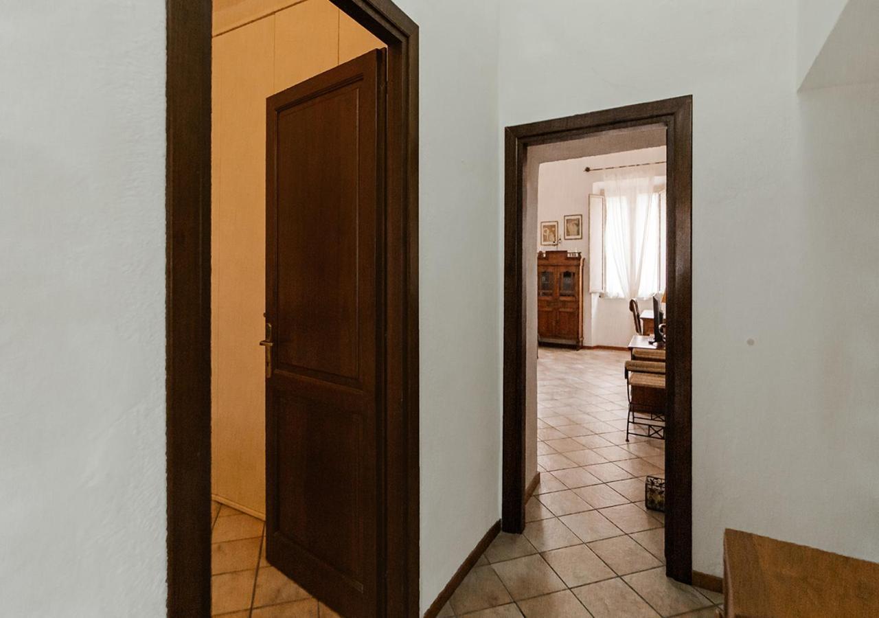 Murphy Holiday Home - Residenza Italia La Maddalena  Buitenkant foto
